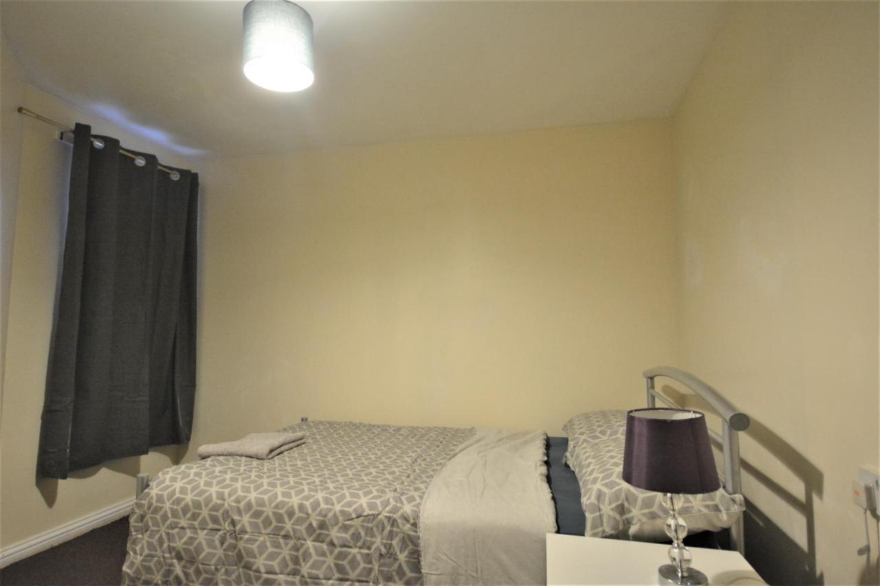 London Zone 2 Lovely 4 bedroom Apartment Buitenkant foto